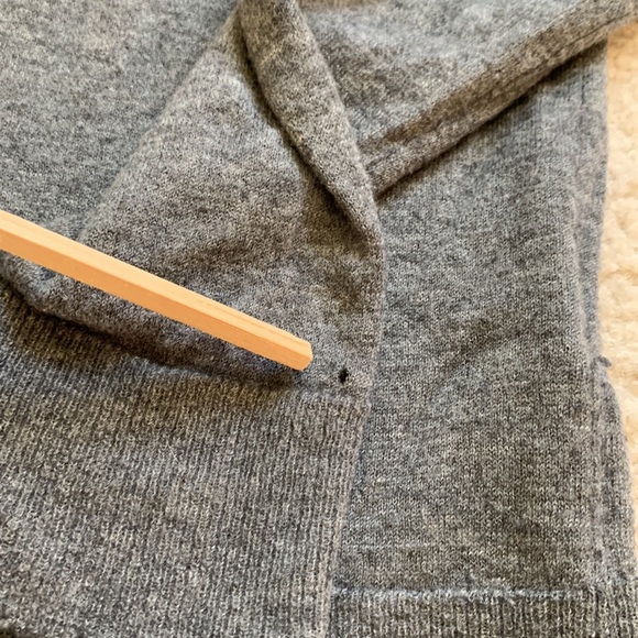 ZADIG & VOLTAIRE “LOVE” Miss bis embellished cashmere sweater - Picture 7 of 7